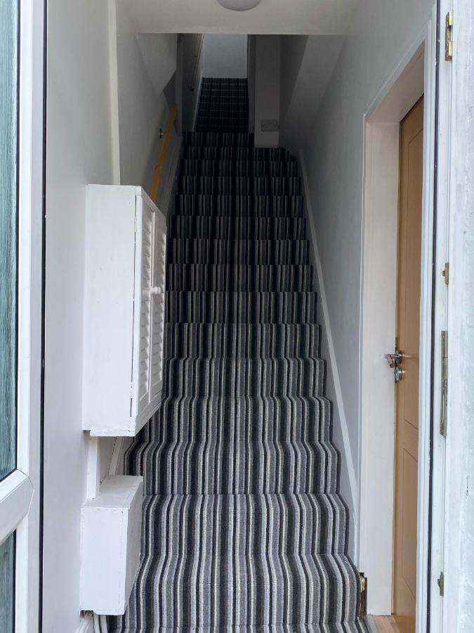 'llandudno Central' - 2 Bed Luxury Flat, Close To Town And Beaches Llandudno
